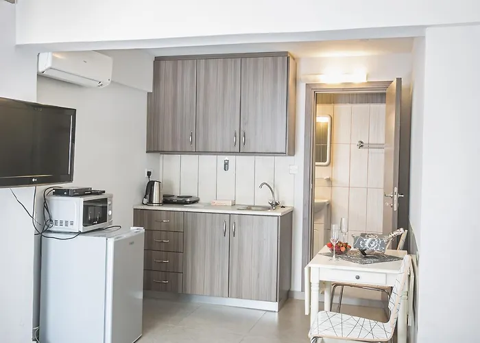 Merab Napa Suites